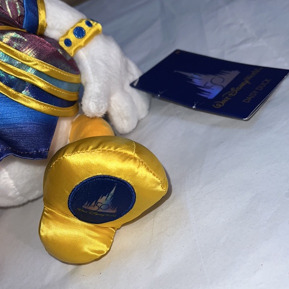 2pcs Disney Donald & Daisy Duck Walt Disney World 50th Anniversary Plushes - Picture 9 of 15